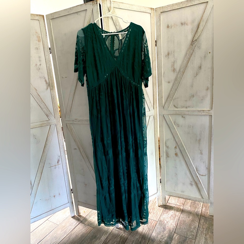 Lace maxi dress